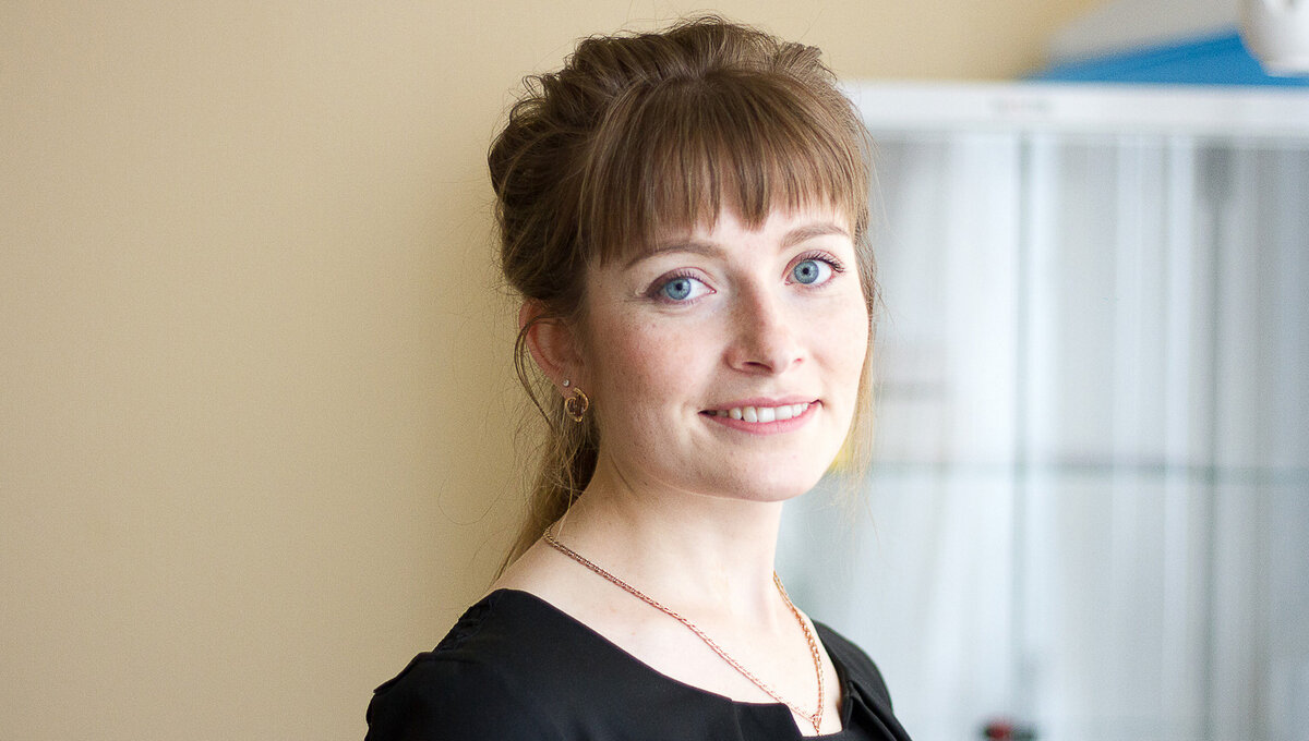 Три дипломные работы Златы Шафигуллиной посвящены аспектам восстановления печени. Фото: 66.RU / Игорь Черепанов