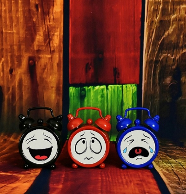 Источник: https://pixabay.com/ru/illustrations/%D0%B1%D1%83%D0%B4%D0%B8%D0%BB%D1%8C%D0%BD%D0%B8%D0%BA-%D1%81%D0%BC%D0%B0%D0%B9%D0%BB%D0%B8%D0%BA%D0%B8-%D1%81%D0%BC%D0%B5%D1%88%D0%BD%D0%BE%D0%B9-%D0%B7%D0%B0%D0%B1%D0%B0%D0%B2%D0%B0-2097026/