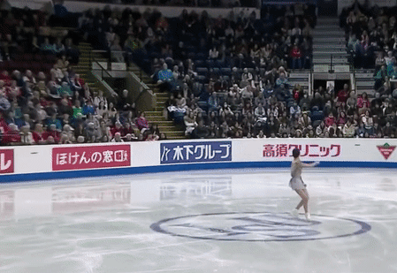 Ён Ю выполняет 3А в короткой программе на Скейт-Канада