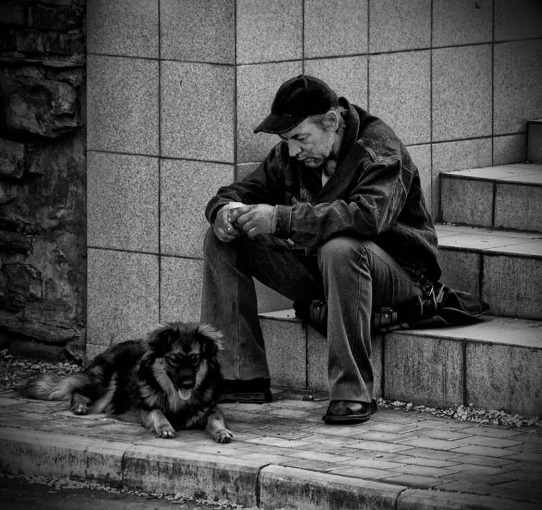 Никого, кроме тебя.