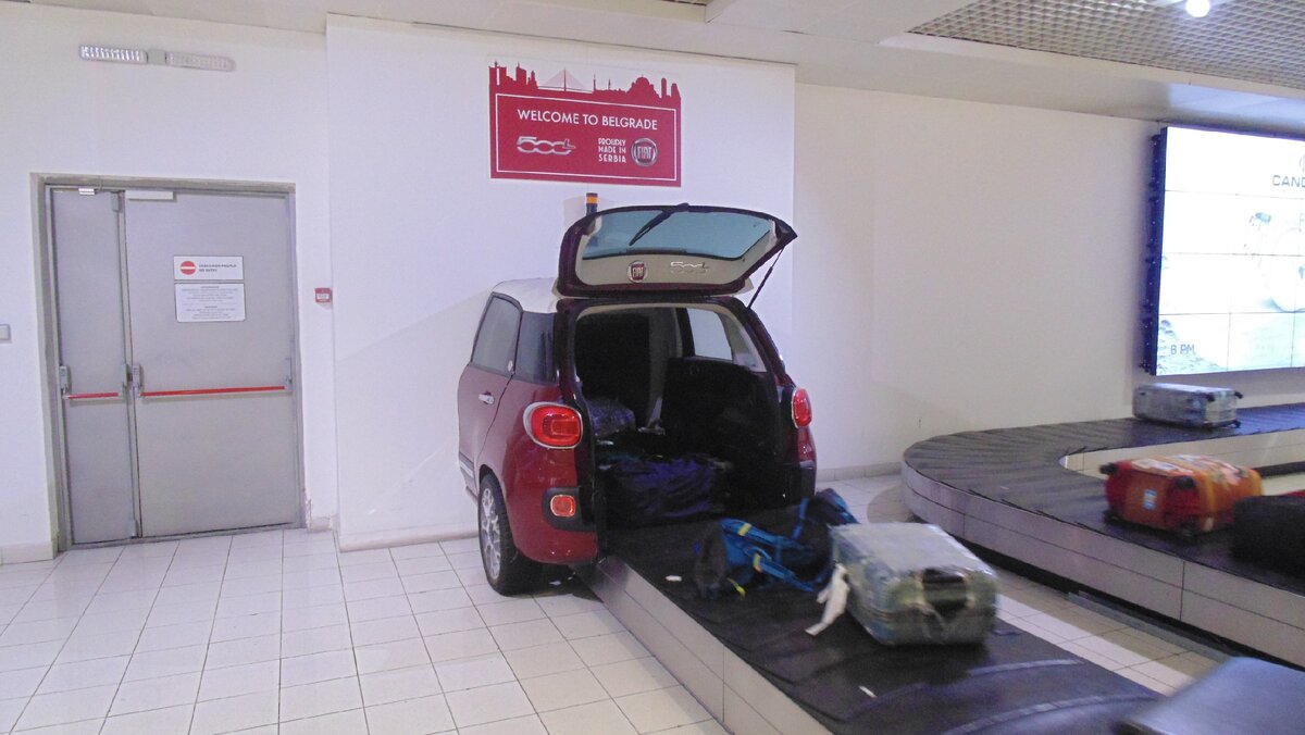 аэропорт в Белграде, Сербия