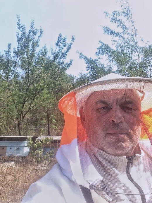 На пасеке. Лето 2018 года. Фото из личного архива