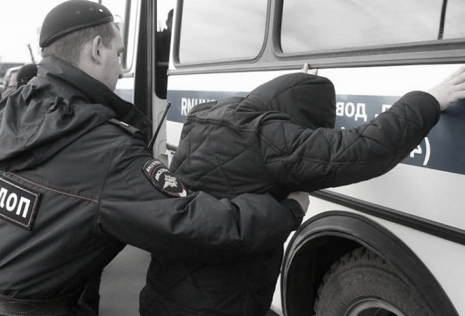 Фотографию взял из поисковой системы Яндекс (не, ну я не в том был состоянии чтобы фоткать себя)