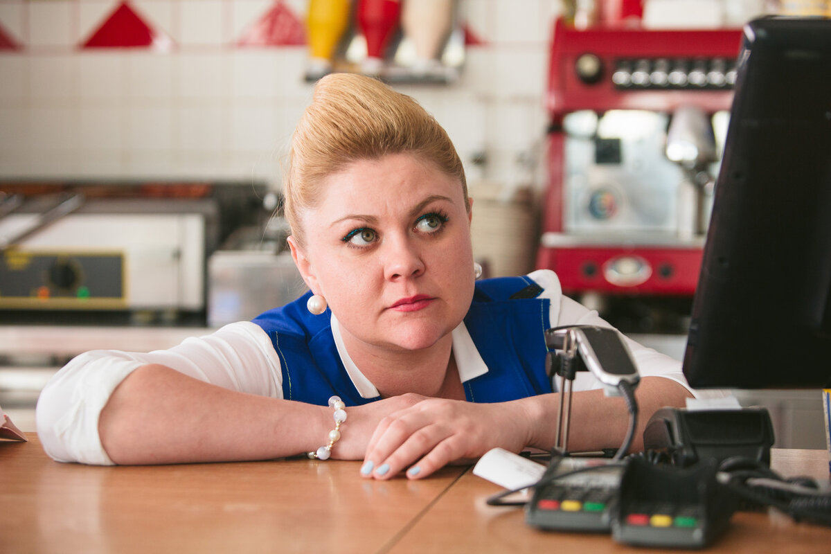 Интересно, что думают об этом кассиры и кассирши