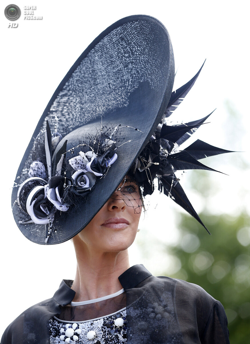 Без шляпок. Royal Ascot hats. Шляпы в стиле скачек Royal Ascot. Дизайнерские шляпки. Необычные шляпы женские.