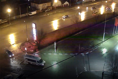 веб камера в магазине. волжский веб камера. перекресток высотной и карбышева. веб камера волгоград. пр ленина 135 волжский.