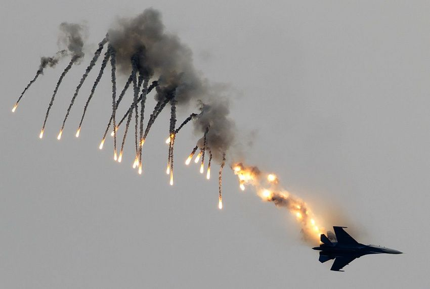 Атакованный российский самолёт 