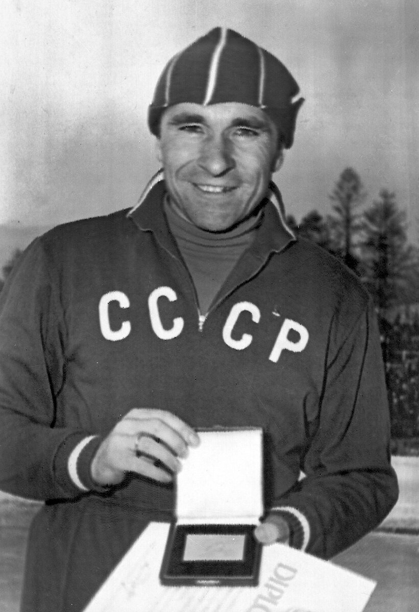 Кузнецов Сергей Иванович футболист 1960