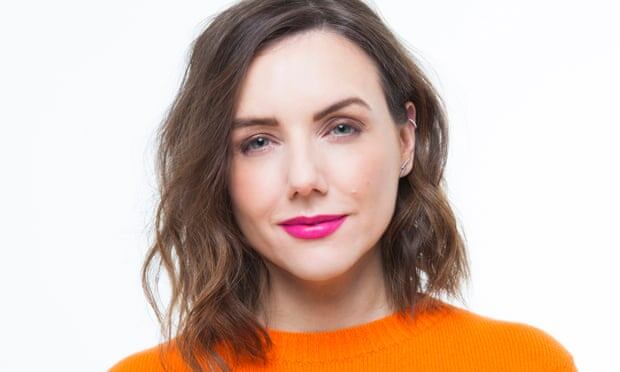 С салонами закрытыми, у нас в настоящее время есть больше времени и склонности, чтобы сделать наши ногти