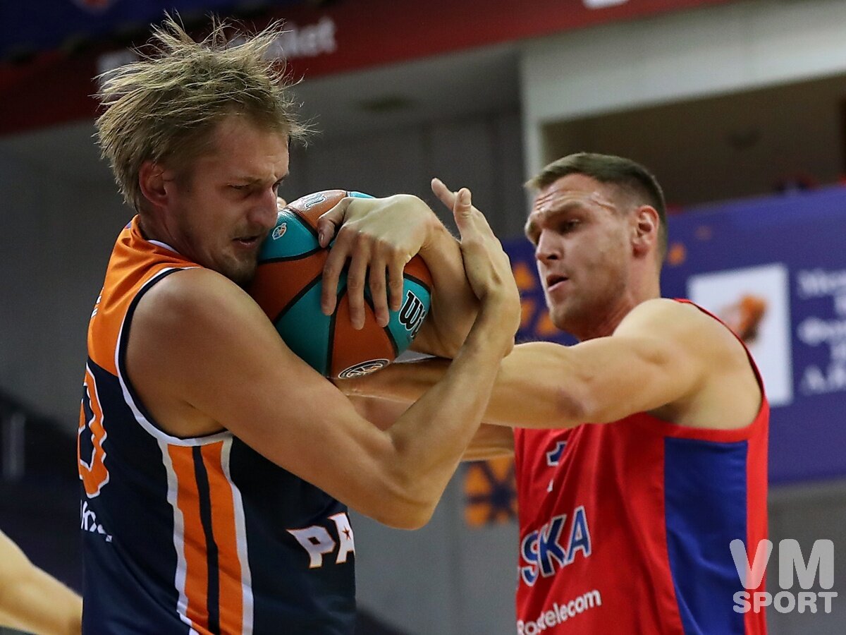 Фото Олег Бухарев