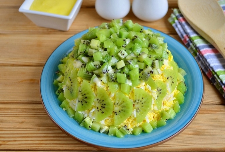 Очень вкусный и нежный салат