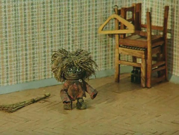 Кадр из мультфильма «домовенок Кузя»