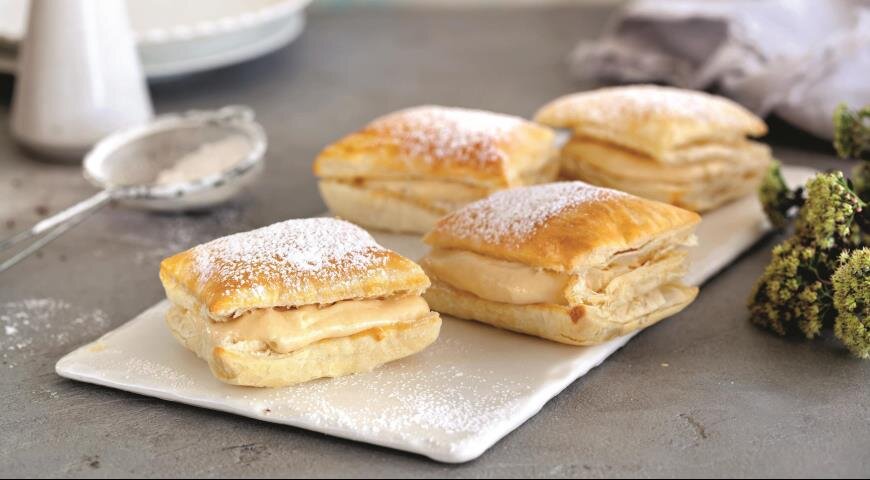 Итальянские пирожные с кремом, больше рецептов на www.gastronom.ru