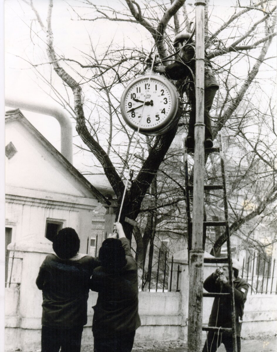 Ремонт вторичных часов у Ольховатского сахзавода