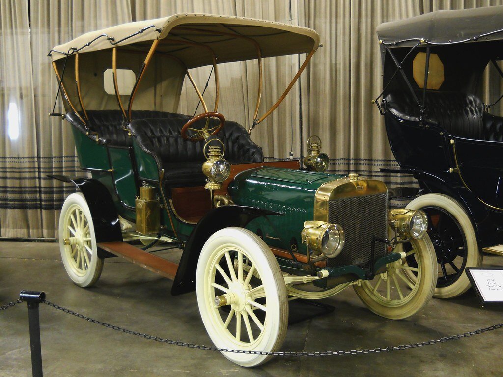 Ford Model B (1904)
