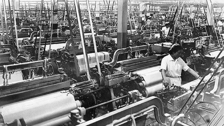 Ткацкие станки от Toyoda Automatic Loom Works