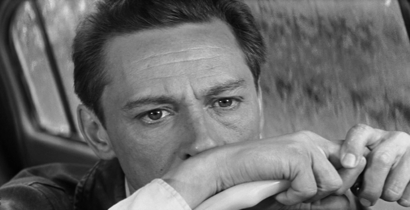 Олег Ефремов слушает песню "Нежность". К/ф "Три тополя на Плющихе". Фото vokrug.tv