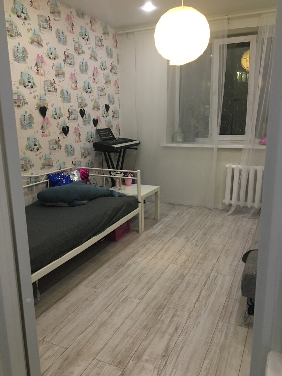 Детская комната ( второе окно здесь)