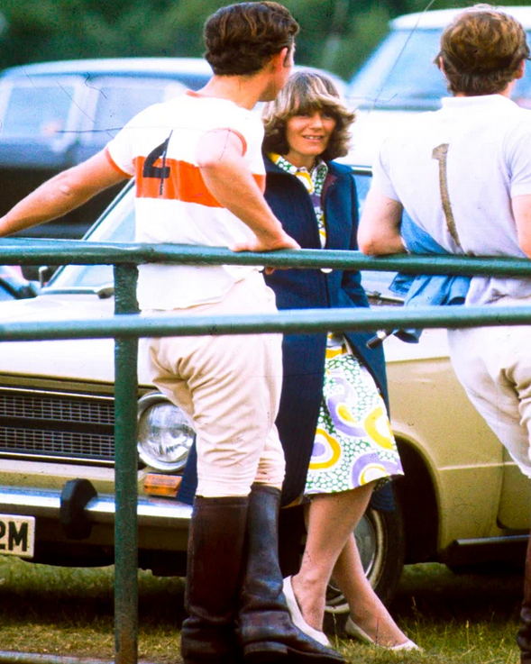 Из интернета.  Камилла Розмари  Шанд.