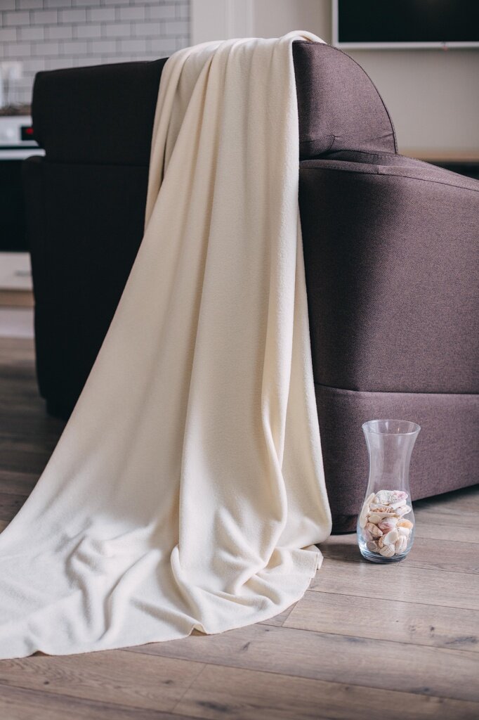 Флисовый плед "Экрю" производства La Bella Mama