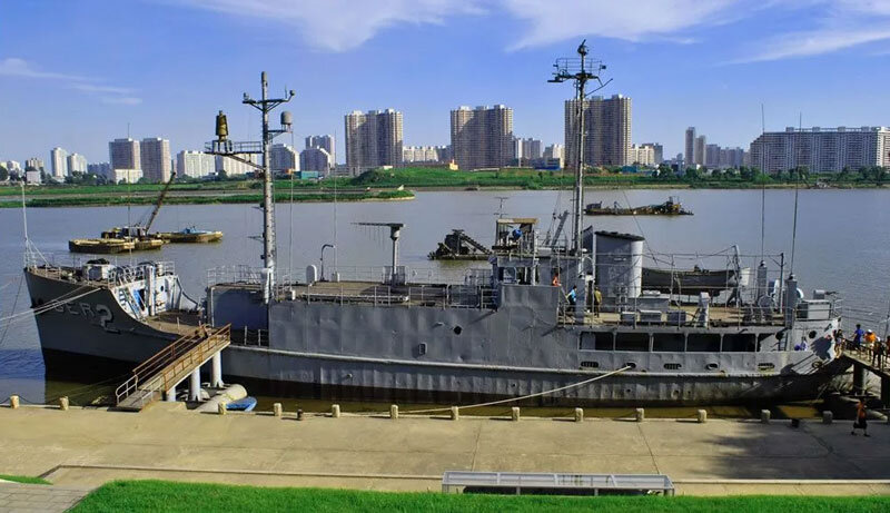 «Пуэбло» на пристани в Пхеньяне, туристический объект