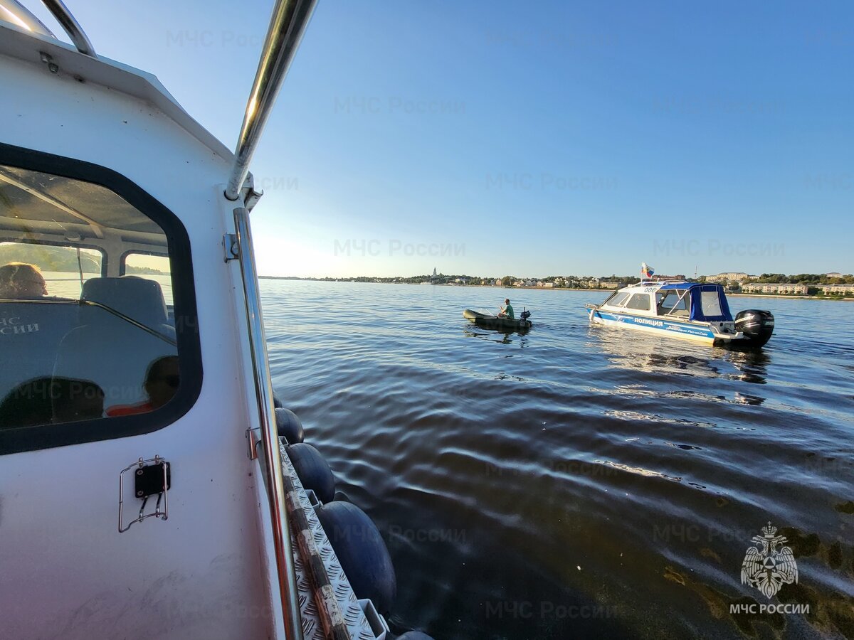 Инспекторы ГИМС патрулируют водоемы в усиленном режиме | МЧС Костромской  области | Дзен