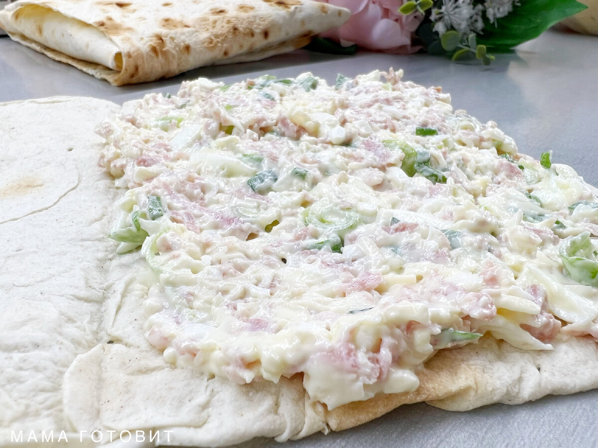 Завтрак из лаваша на сковороде