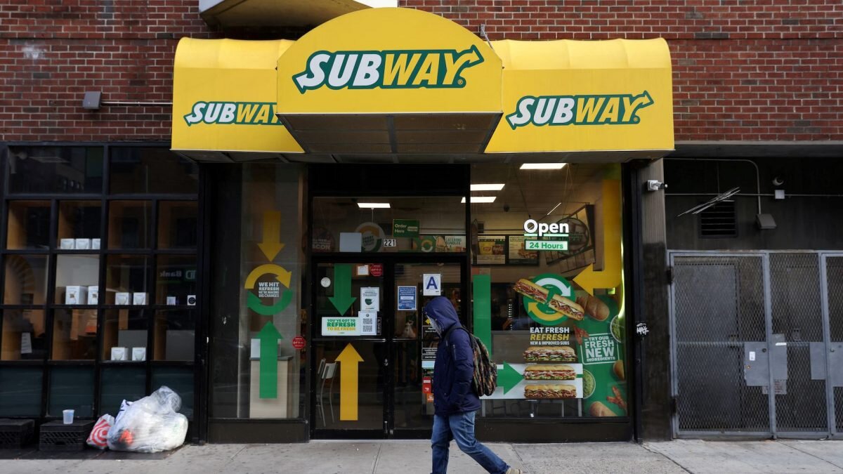    Фото: REUTERS/Andrew Kelly/File Photo Рашид Ахмежанов