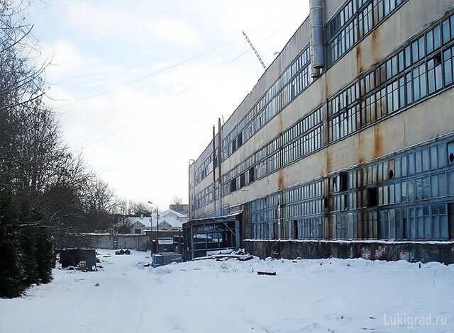 Взято с сайта Lukigrad.ru. Состояние на 2012 год.