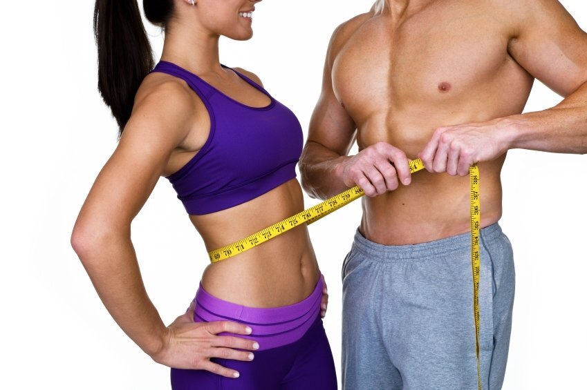 мужчины и женщины худеют. мужчина женщина для похудения. бег трусцой (джоггинг). мужчина женщина для похудения. стройность мужчины.