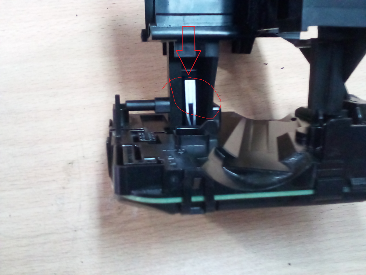 Подрулевой замок Volkswagen golf 2004. Фото автора.