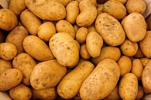 https://cdn.pixabay.com/photo/2014/08/06/20/32/potatoes-411975__340.jpg 
