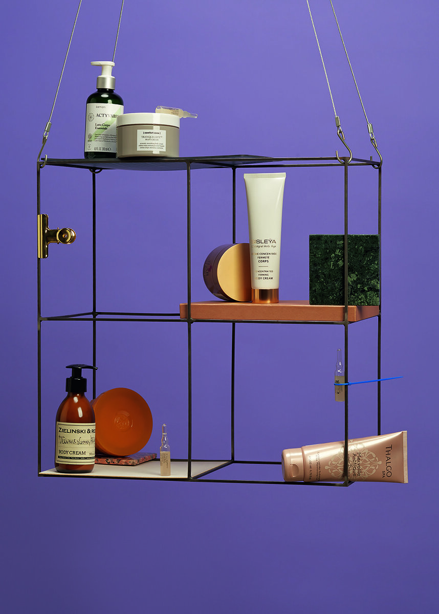 1. Молочко Latte Corpo Essenziale Actyvabio, Kemøn; 2. Сыворотка Tonic Lifter Firming Treatment For Specific Areas, Dibi Milano; 3. Крем Tranquillity Body Cream, Comfort Zone; 4. Крем Perfect Body Cream, 3LAB; 5. Крем Concentrate Firming Body Cream, Sisleÿа; 6. Гель-молочко Merveille Arctique, Thalgo; 7. Скраб Côte d‘Azur Polishing Body Scrub, Oribe; 8. Крем «Ветивер, лимон, бергамот», Zielinski & Rozen