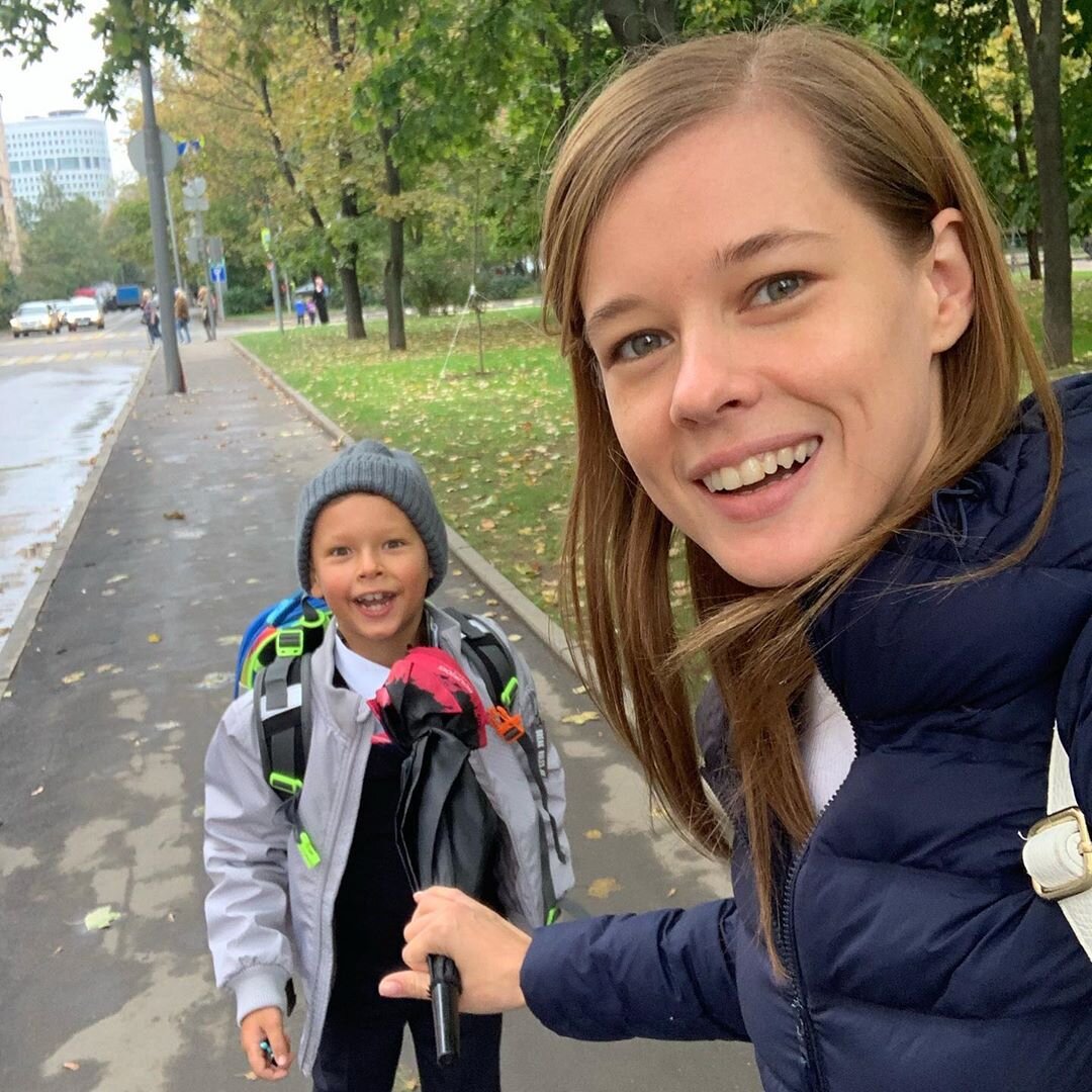 По улице Германа водили