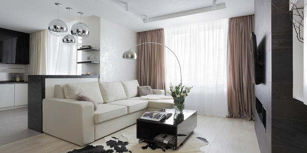 Разместить электрокамин в квартире с экономией площади можно в нише из гипсокартона. Глубина современных встраиваемых очагов от Dimplex составляет от 178 до 345 мм. С ними портал в стиле минимализм не превышает размера тумбы под ТВ.