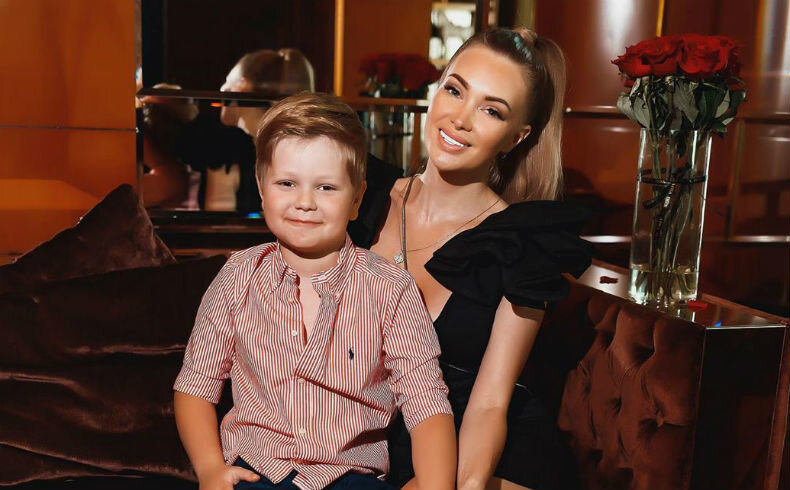 Женя Феофилактова с сыном Даниэлем
​Фото: «Инстаграм»