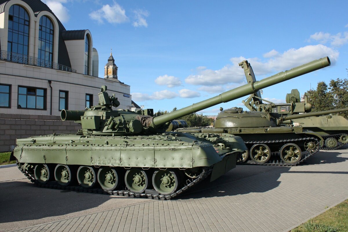 T80 танк. танк т-80бм. танк т80 википедия. т-80 основной боевой танк. танк т80.