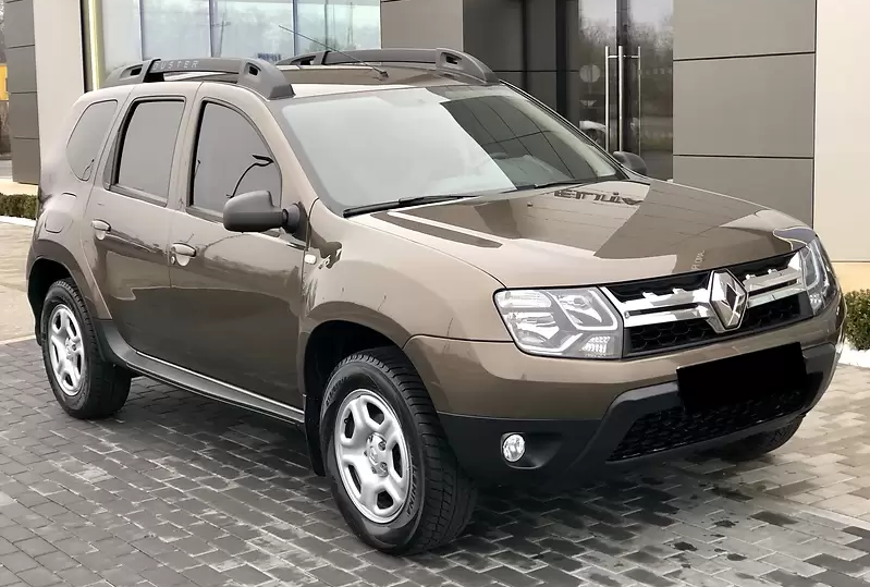 Купить б/у Renault Duster I Рестайлинг 2.0 MT (143 л.с.) 4WD бензин механика в М