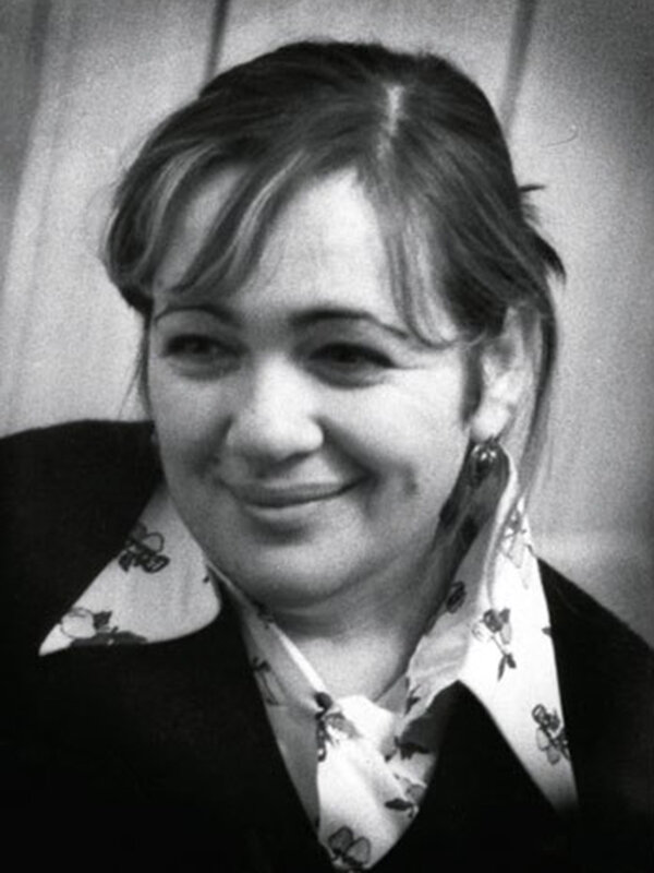 "Я была толстая и некрасивая" - вспоминала о своей юности Волчек