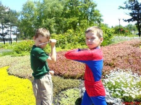 В образе бесстрашного героя