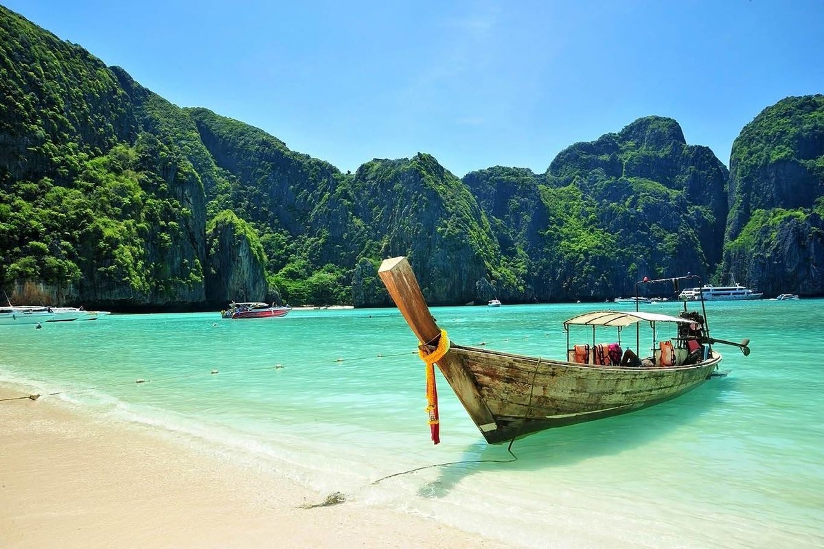 Phi phi