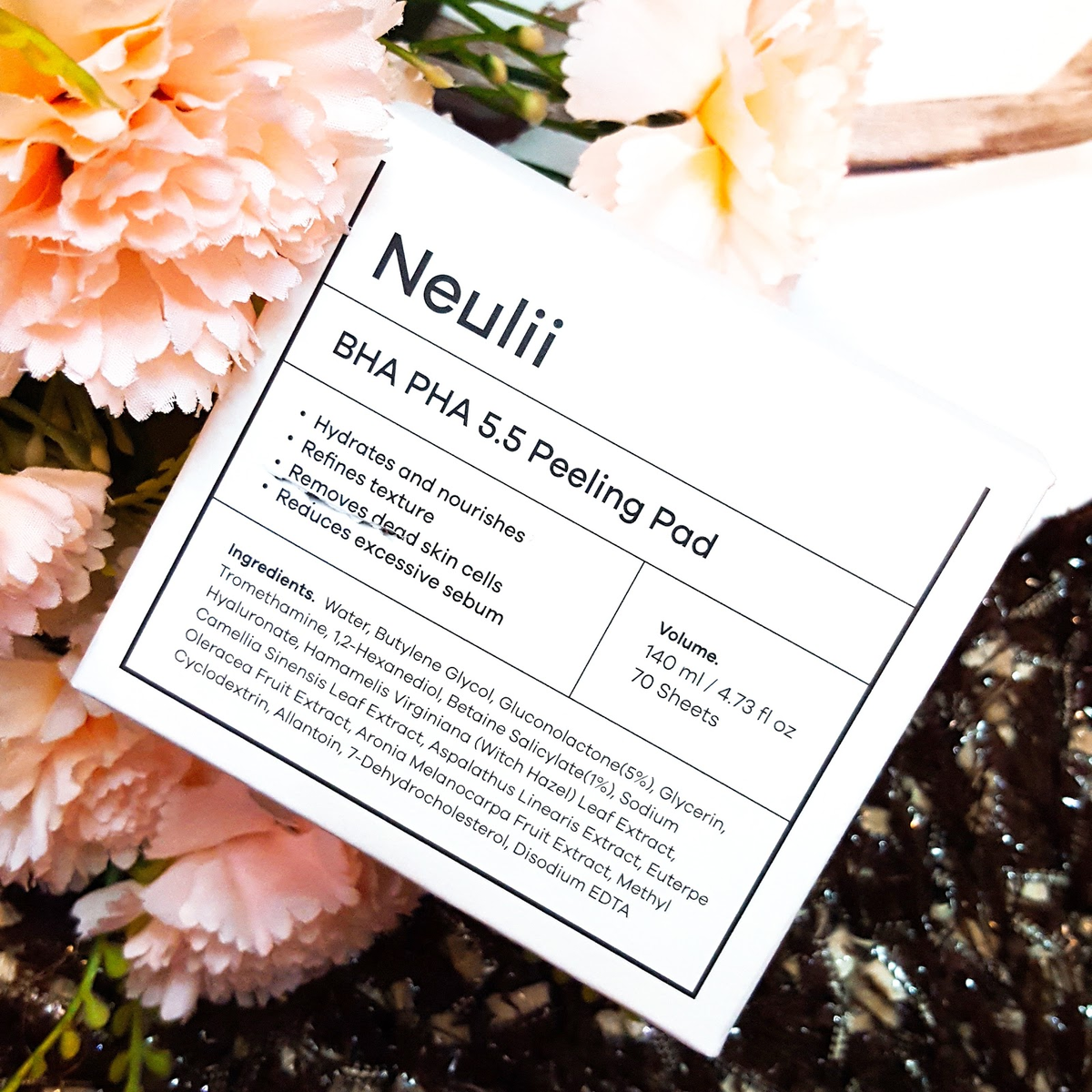 Neulii Peeling Pad box.