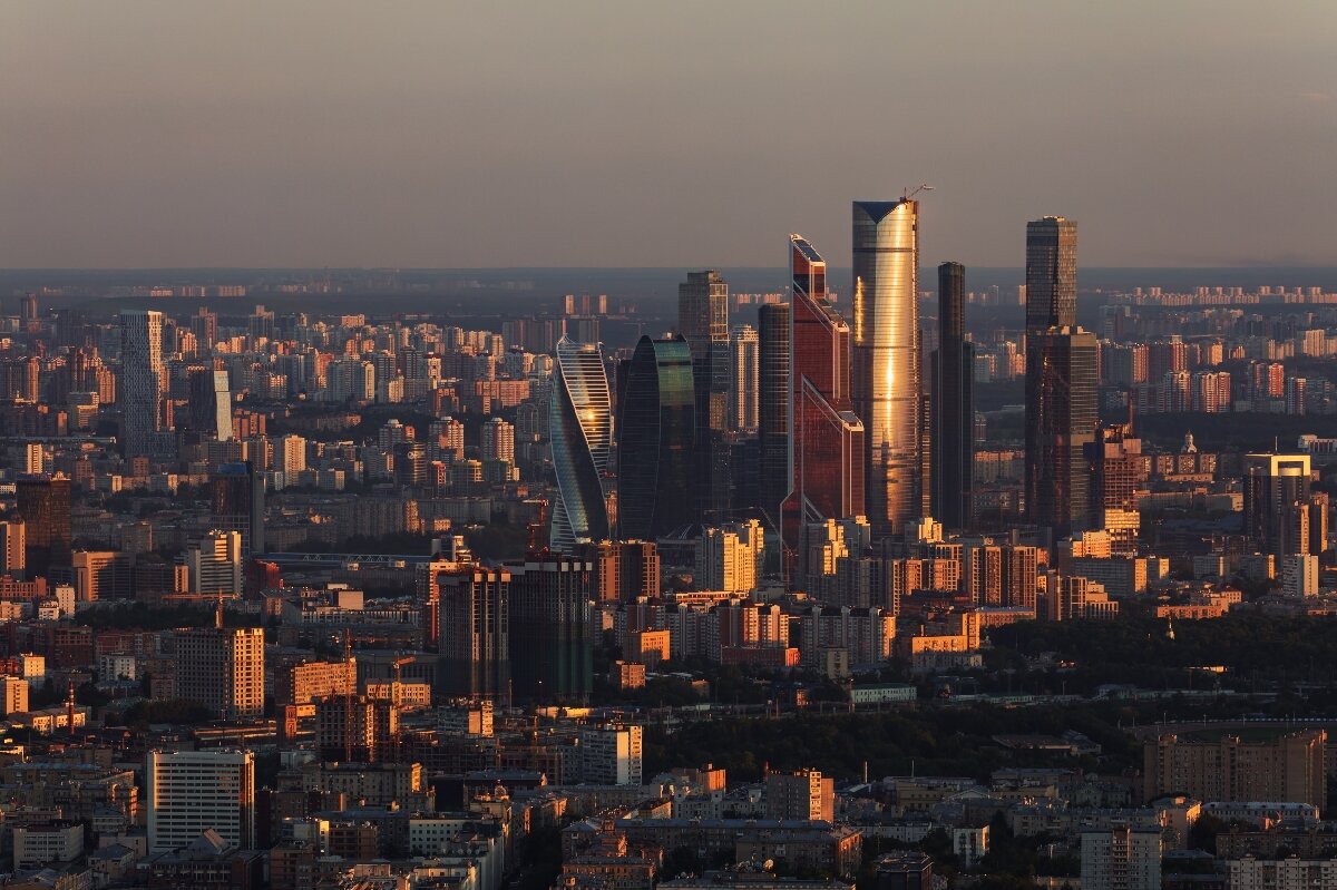 Панорама сити. Вид Останкино с Москва Сити. Вид из Москва Сити на Останкино. Москва Сити и Останкинская башня. Вид с Москва Сити на Останкинскую башню.