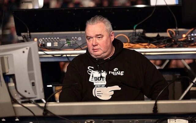 Игорь Тихомиров, бас-гитарист группы КИНО. Краткая биография. | Рок ...