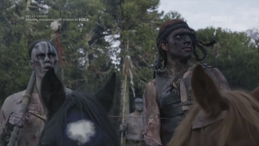 Кадр из сериала "Осажденные"