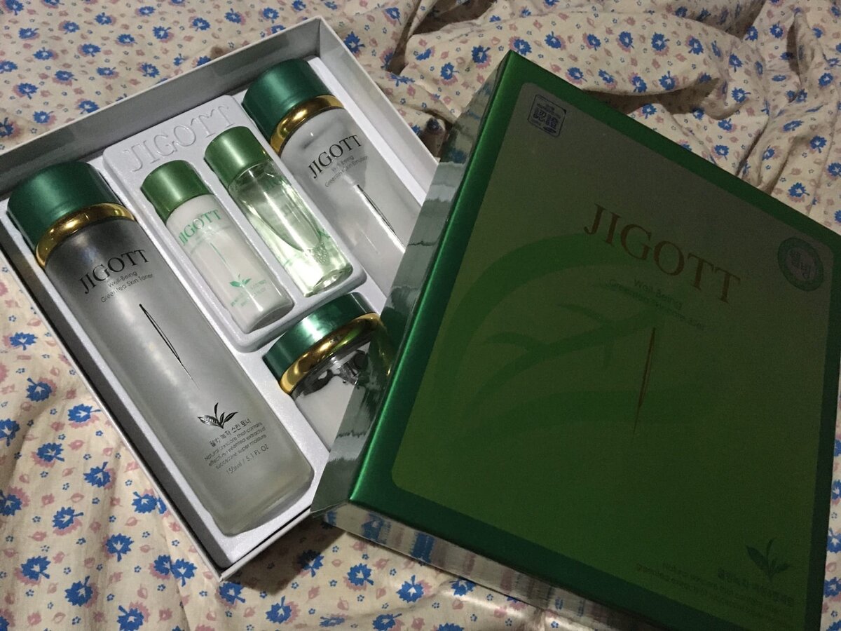 Набор с зеленым чаем, сохранившееся фото. Был моим первым, но более плотный, чем набор с виджета, на осень-зиму. Набор с виджета брала вторым)