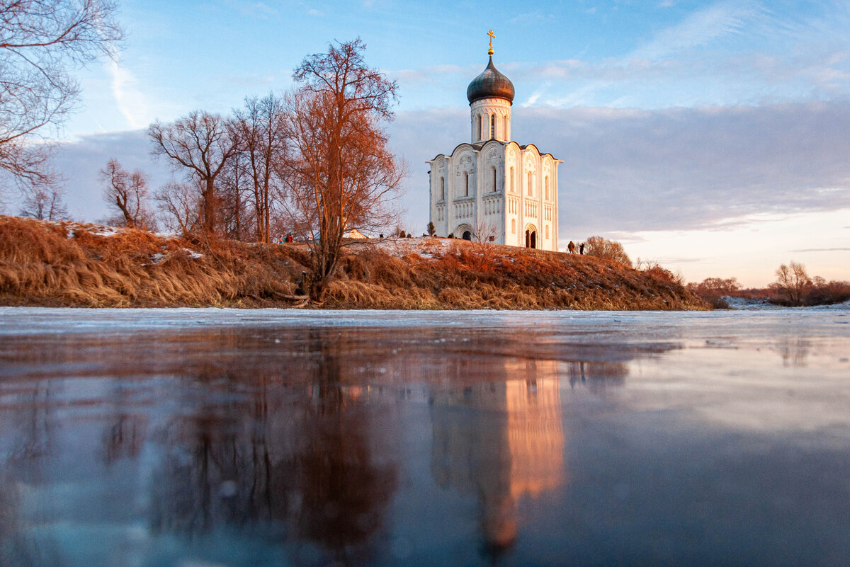 Храм Покрова на Нерли и первый лёд