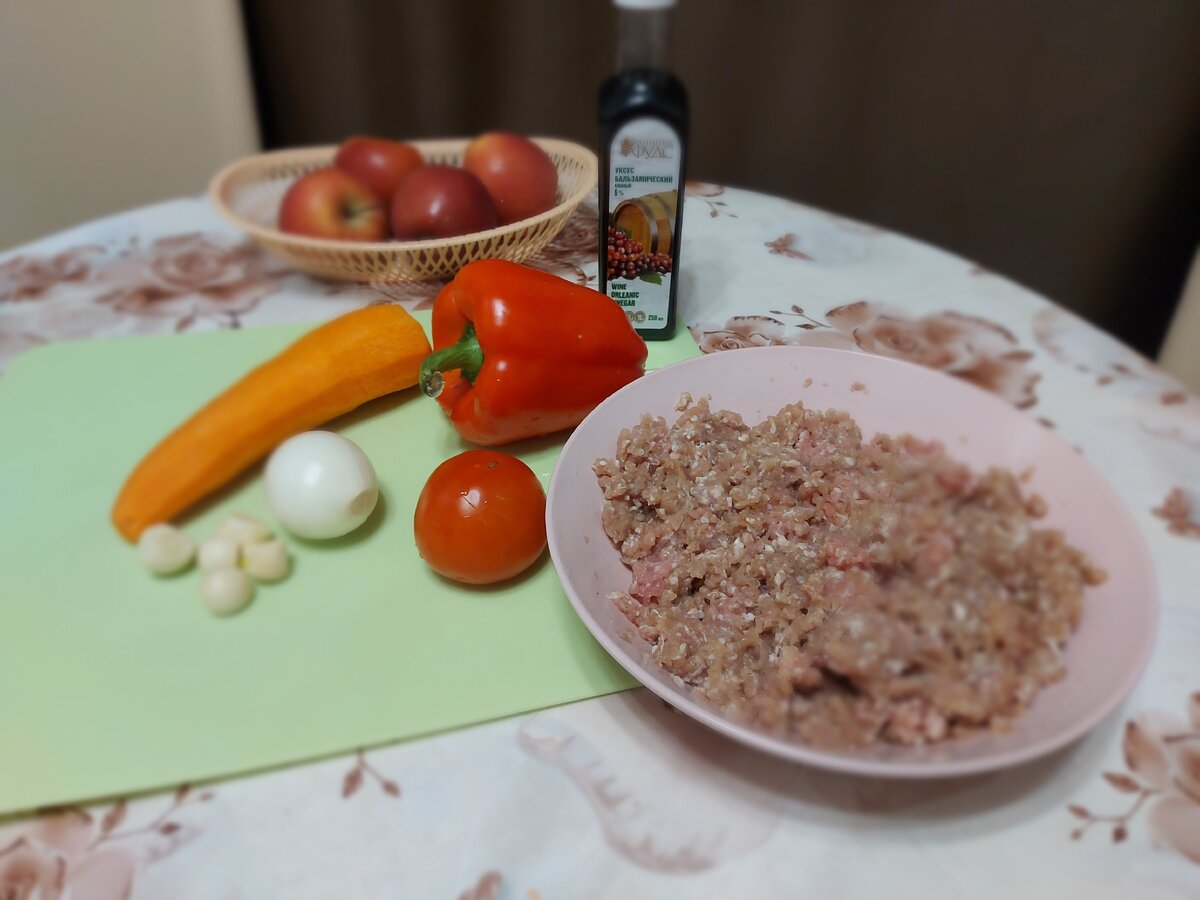 Ингредиенты все вымыла и очистила. Теперь можно начинать готовить.