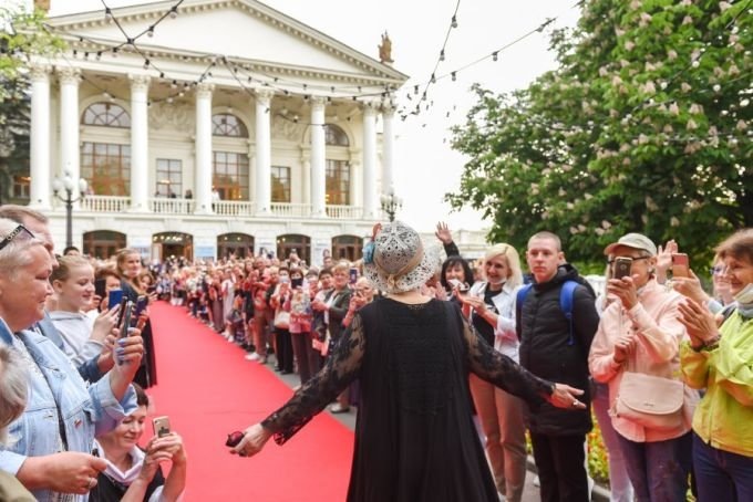 Церемония открытия ХХХ МКФ "Золотой Витязь". Источник: sev.gov.ru