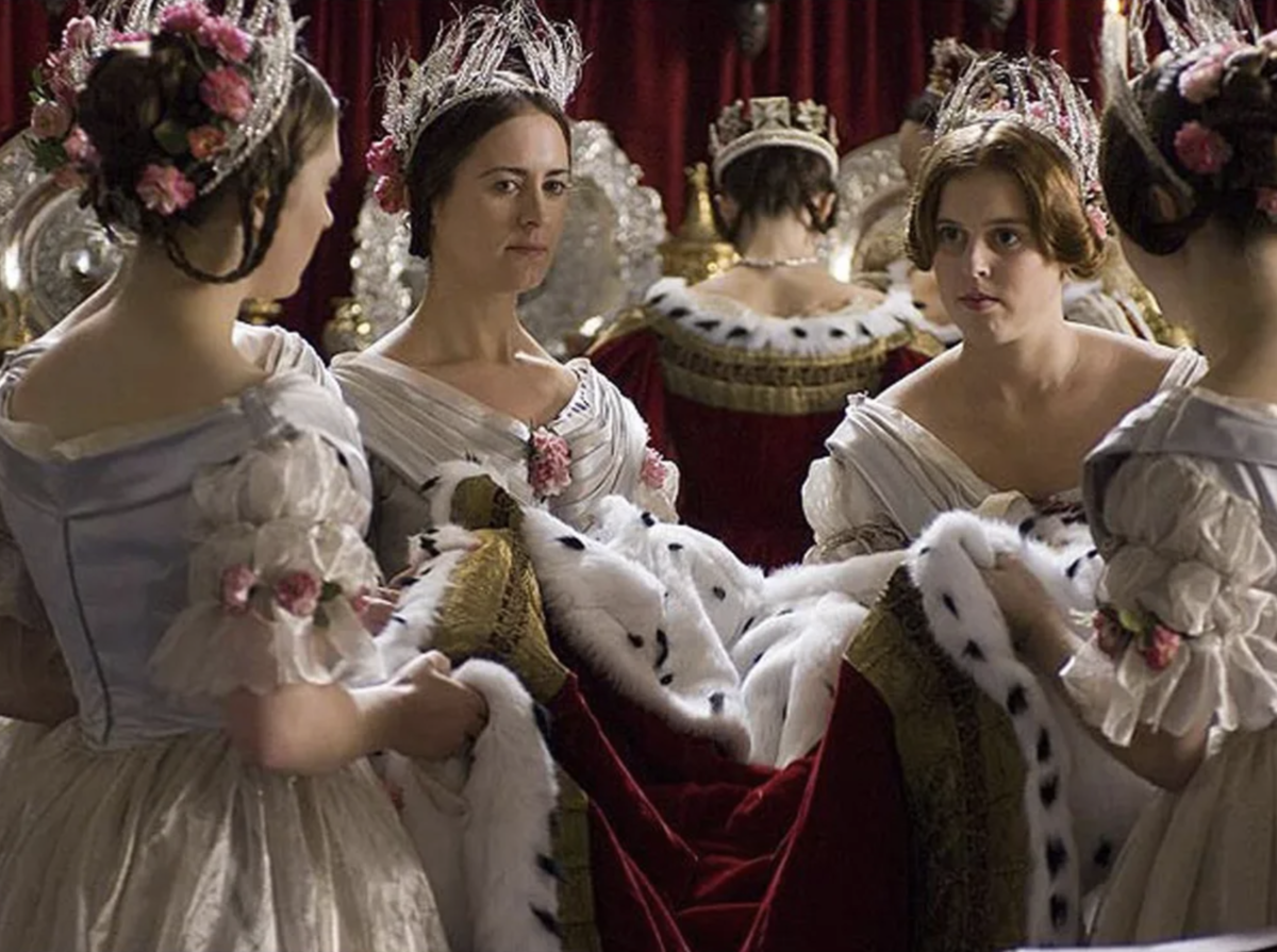 наталья викторовна строганова кочубей. фрейлины елизаветы. кикина мария петровна портреты. фрейлины 19 века. первая фрейлина.